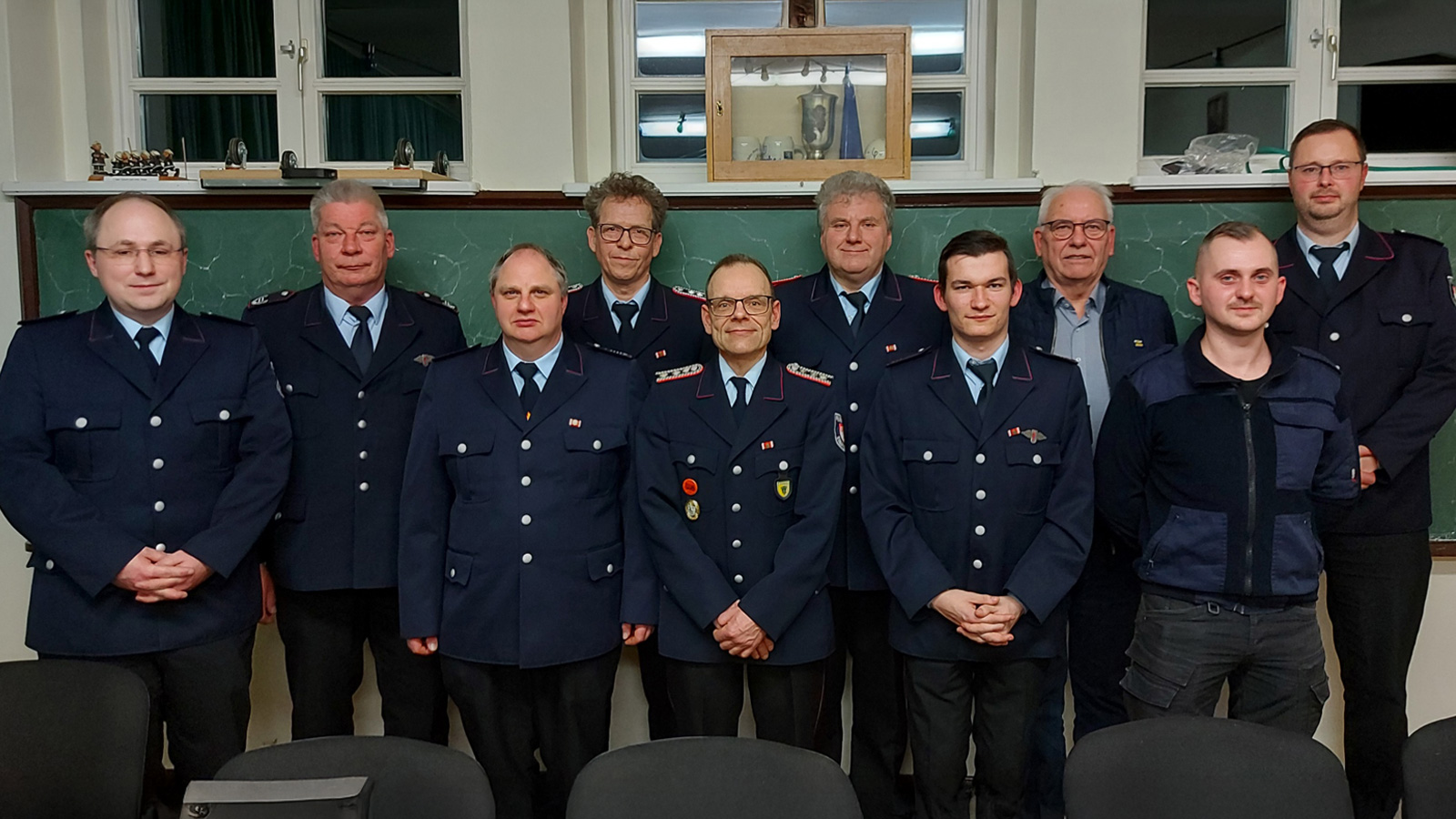 Einsätze, Ausbildung und Ehrungen prägen Jahreshauptversammlung der Feuerwehr Bartshausen